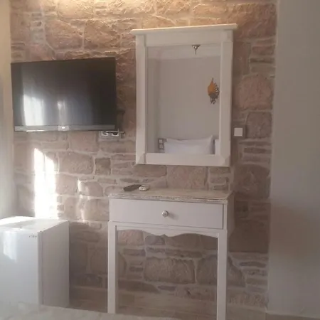 Cunda Butik Szálloda *
