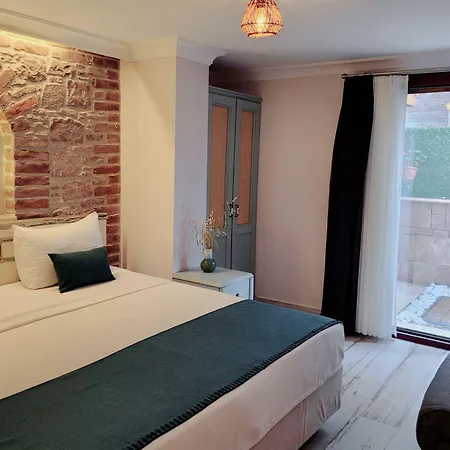 Cunda Butik Hotel Ayvalı